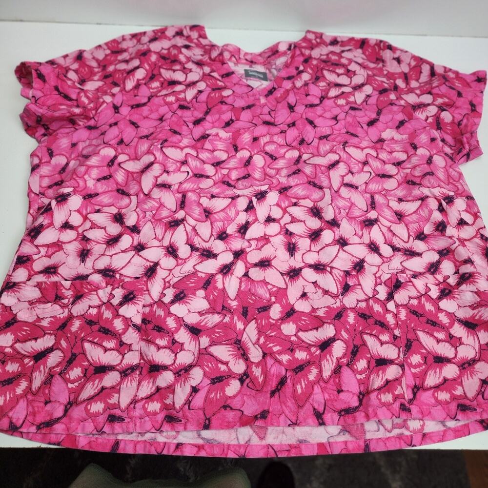 Butter-Soft Originals Pink Butterflies Short Sleeve Scrubs Top Women's Size 2X